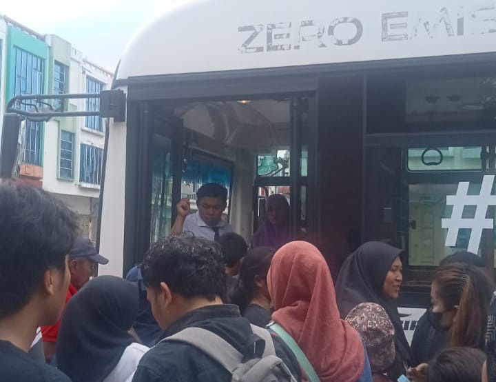 Bus Listrik Kota Medan Digemari Pemudik dari Luar Kota