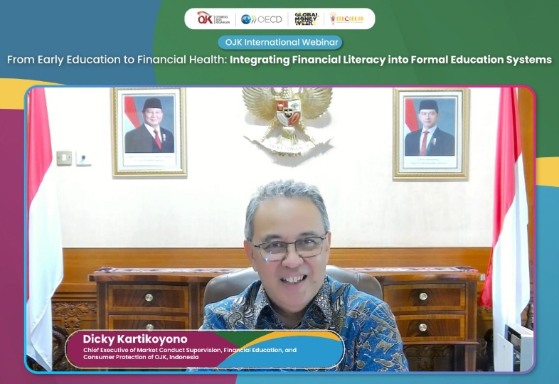 OJK Dorong Literasi Keuangan Masuk Kurikulum Formal Sejak Dini