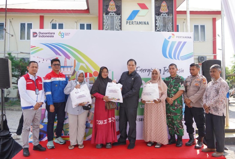 Pertamina Patra Niaga Regional Sumbagut Hadir untuk Masyarakat, 1.000 Paket Sembako Disalurkan Melalui Pasar Murah di Lhokseumawe