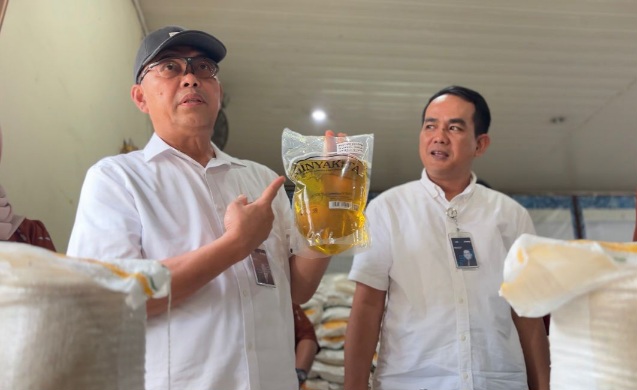 Wadirut Bulog Tinjau Penyaluran Bantuan Pangan dan Ketersediaan Pasokan di Medan