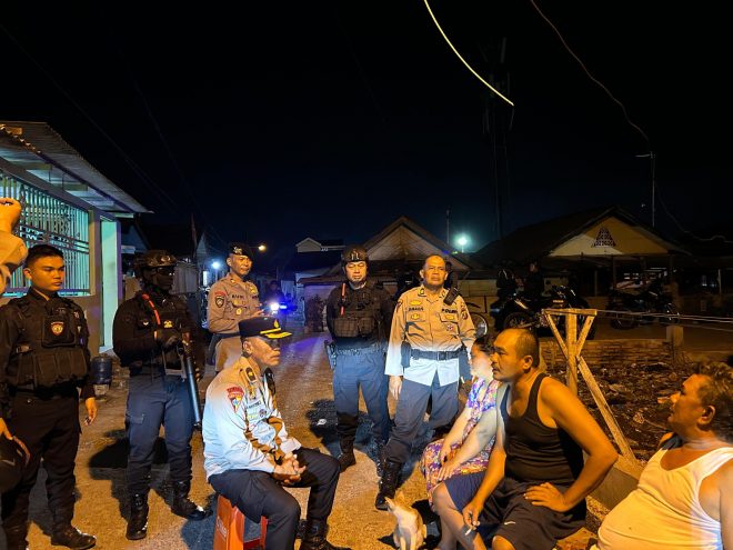 Brimob Polda Sumut Gelar Patroli Skala Besar di Belawan